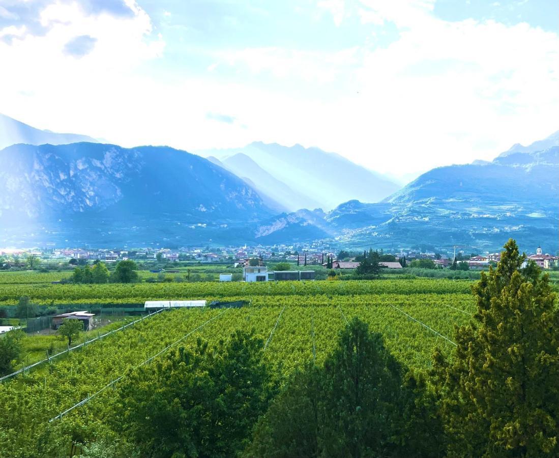 G-House Modernes Apartment Mit Tollem Ausblick Riva del Garda Eksteriør bilde