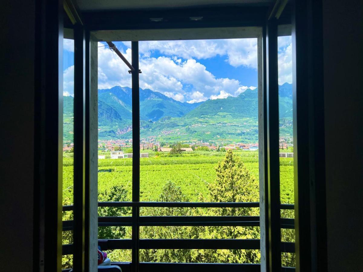 G-House Modernes Apartment Mit Tollem Ausblick Riva del Garda Eksteriør bilde